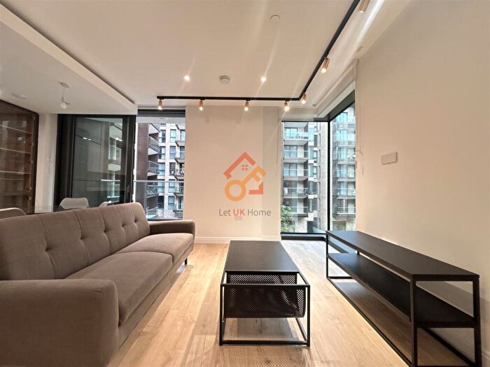 2 Bedroom Flat To Rent In Vermont House, Dingley Road, London, EC1V