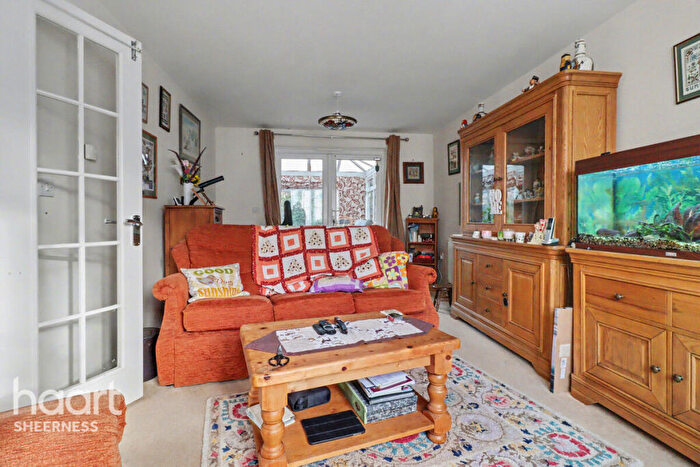 3 Bedroom Detached House For Sale In Brambles Close, Kent, ME12