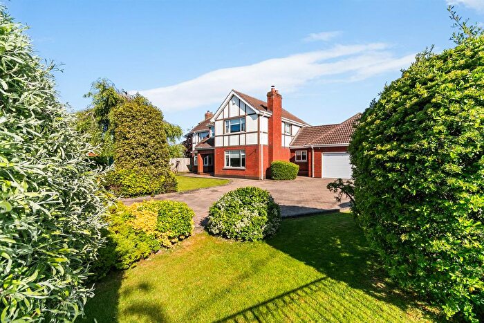 6 Bedroom Detached House For Sale In Orchard Grove, Hillsborough, BT26