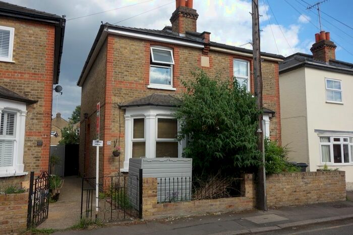 4 Bedroom Property To Rent In Avenue Road, Kingston, KT1