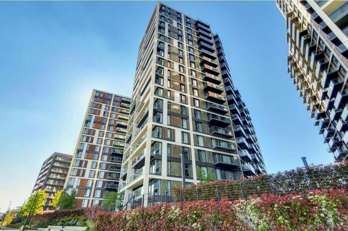 2 Bedroom Flat To Rent In Duke Of Wellington Avenue, London, SE18