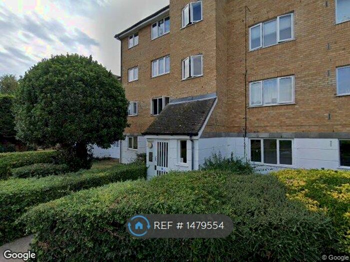 1 Bedroom Flat To Rent In Green Pond Close, London, E17