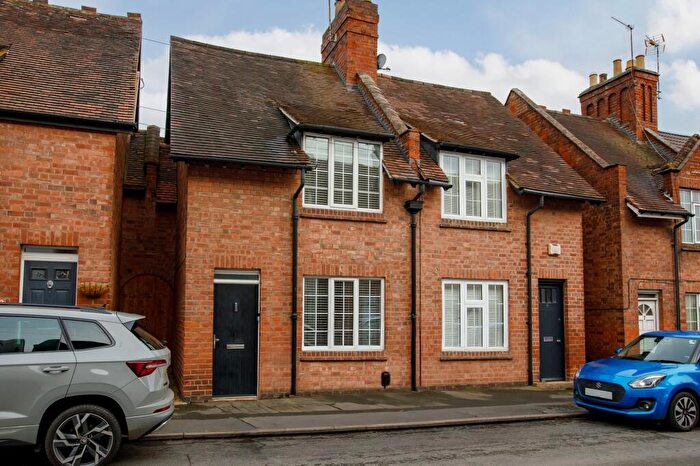 3 Bedroom Terraced House For Sale In Quarry Street, Leamington Spa, CV32