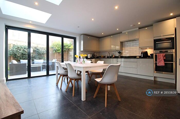 5 Bedroom End Of Terrace House To Rent In Culmstock Road, London, SW11