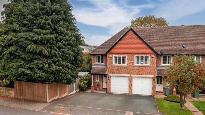 3 Bedroom Terraced House For Sale In Syke Green, Scarcroft, Leeds, LS14
