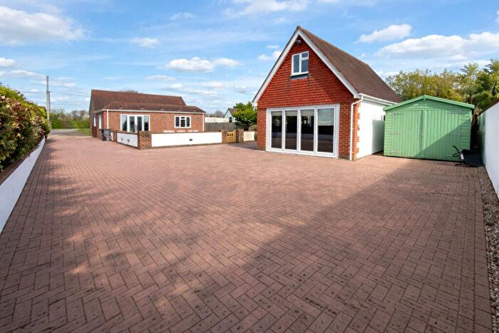 2 Bedroom Bungalow For Sale In Lower Dicker, Hailsham, East Sussex, BN27