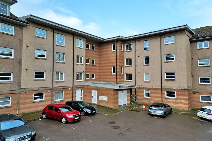 2 Bedroom Flat For Sale In Bannermill Place, Bannermill, Aberdeen, AB24