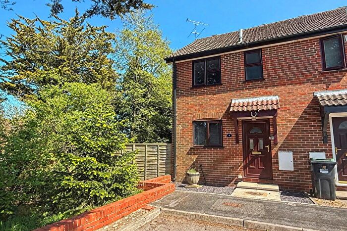 2 Bedroom End Of Terrace House For Sale In Fordingbridge, SP6
