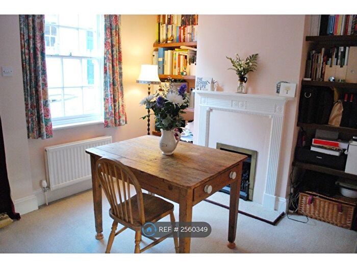 2 Bedroom Terraced House To Rent In Keere Street, Lewes, BN7