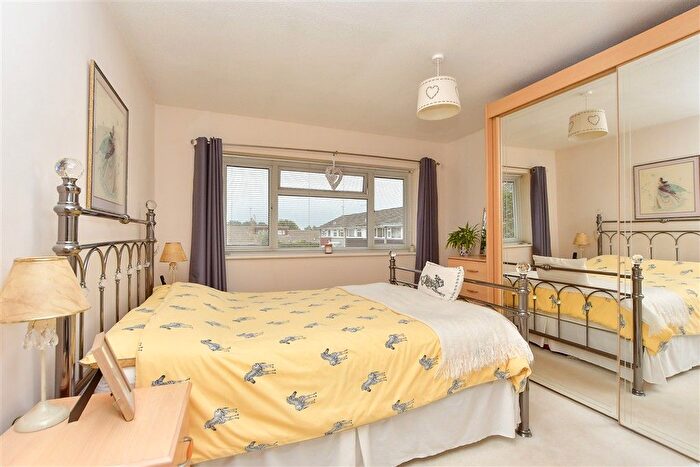 3 Bedroom Terraced House For Sale In Gibbons Road, Sittingbourne, Kent, ME10