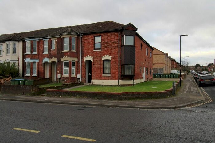 1 Bedroom Studio To Rent In Portswood Road, Portswood, Southampton, SO17