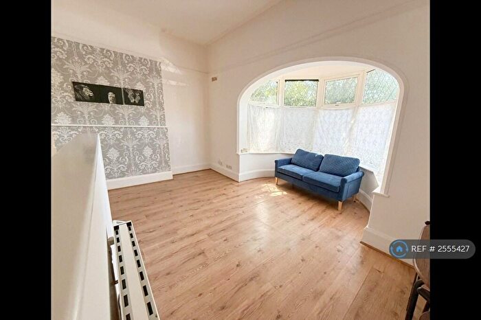 1 Bedroom Flat To Rent In Windsor Road, Doncaster, DN2