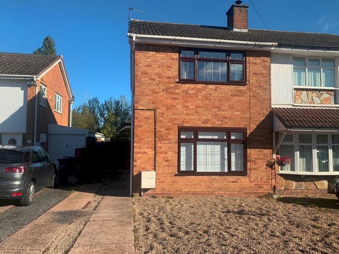 2 Bedroom Semi-Detached House To Rent In Helming Drive, Wolverhampton, WV1