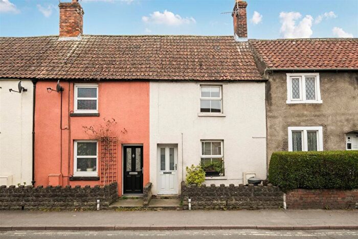 2 Bedroom Terraced House For Sale In North Street, Calne, SN11