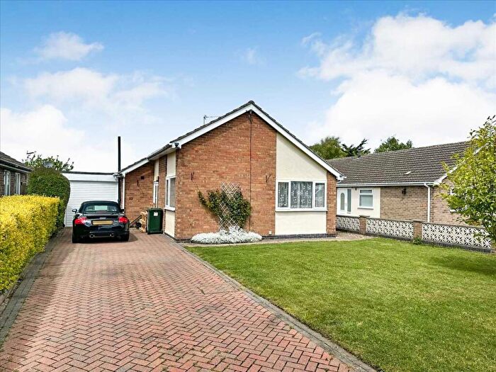 2 Bedroom Detached Bungalow For Sale In Main Street, Kinoulton, Nottingham, NG12