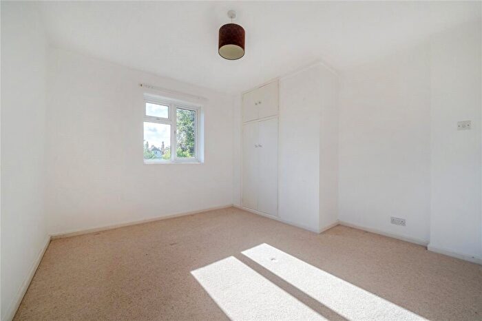 5 Bedroom Detached House To Rent In Church Street, Alton, Hampshire, GU34