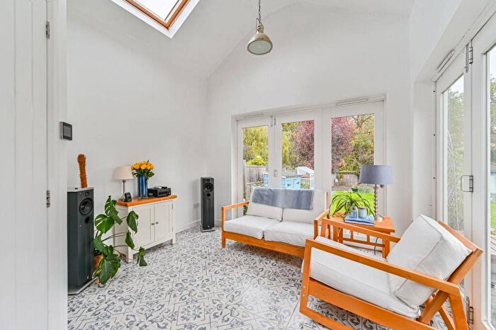 4 Bedroom Semi Detached House For Sale In Ridgeway Drive, Bromley, BR1