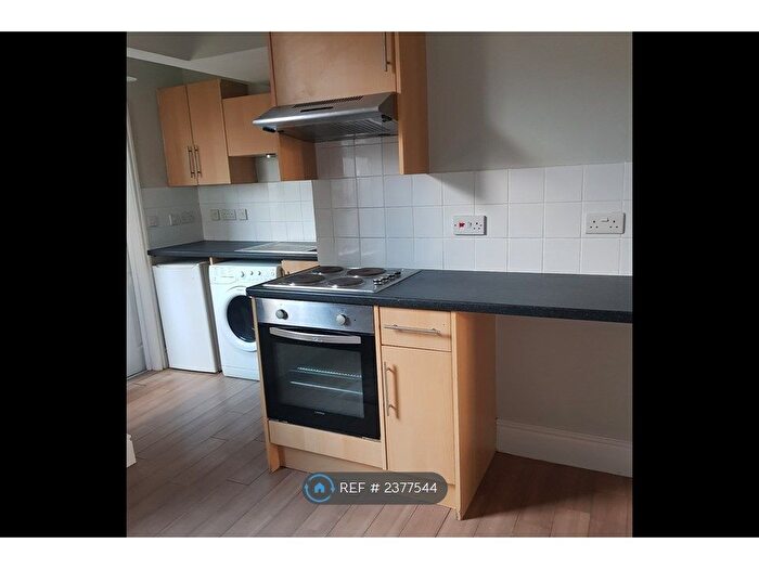 1 Bedroom Flat To Rent In Ashton On Ribble, Preston, PR1