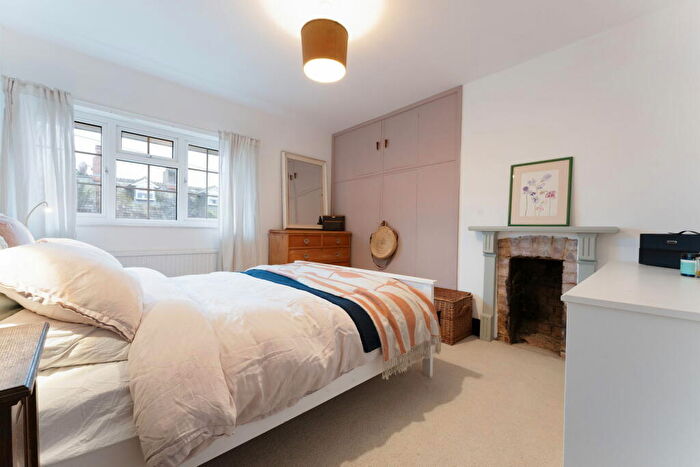 3 Bedroom Terraced House For Sale In Edgam Place, Quidhampton, SP2