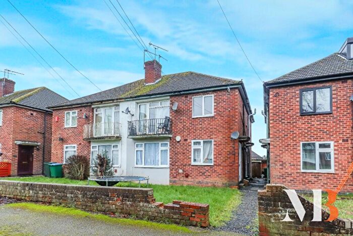 2 Bedroom Ground Maisonette For Sale In Sedgemoor Road, Coventry, West Midlands, CV3