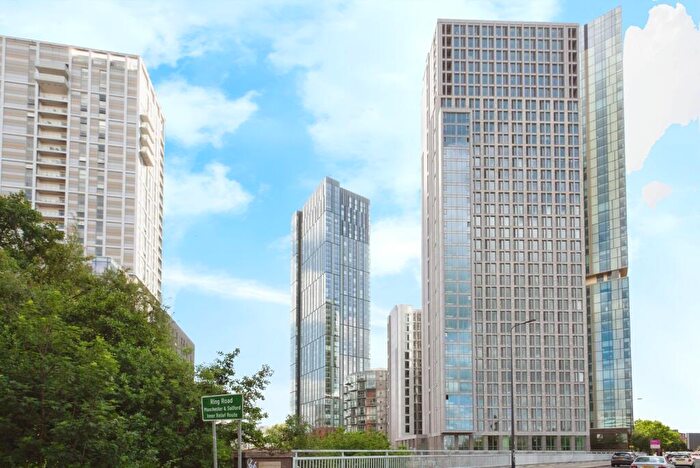 2 Bedroom Flat For Sale In Greengate, Salford, Lancashire, M3