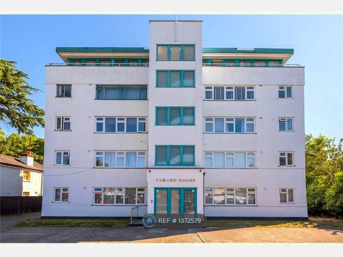 1 Bedroom Flat To Rent In Tabard House, Kingston Upon Thames, KT1