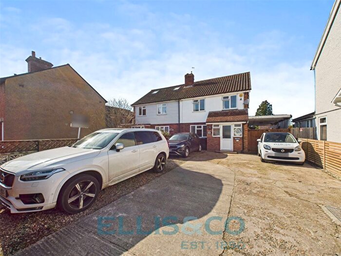 3 Bedroom Semi-Detached House To Rent In Shipbourne Road, Tonbridge, TN10
