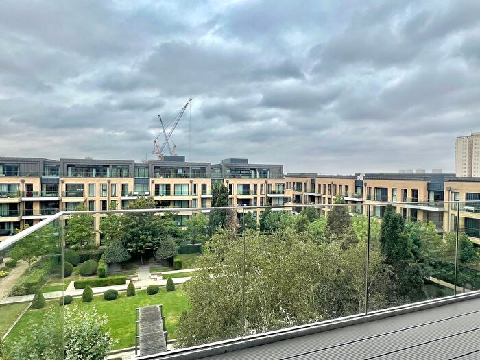 2 Bedroom Flat To Rent In Central Avenue, London, SW6