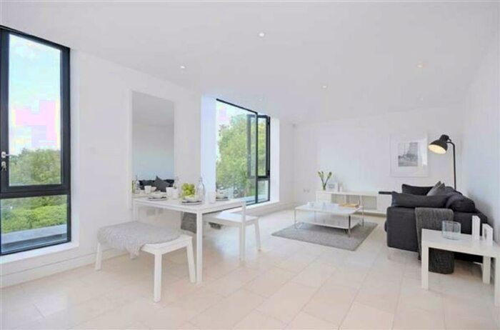 1 Bedroom Flat To Rent In Oval Road, Camden Town, London, NW1