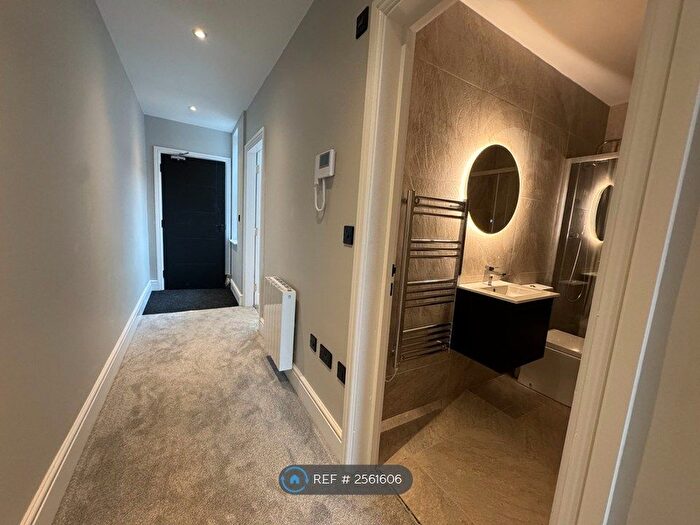 1 Bedroom Flat To Rent In Hall Gate, Doncaster, DN1