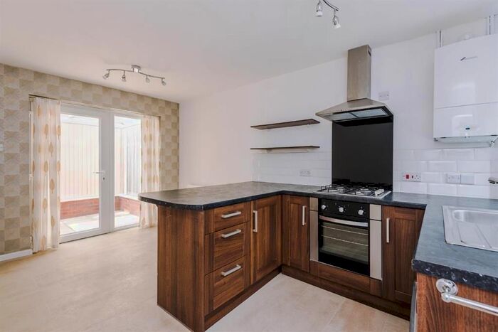 2 Bedroom Detached House To Rent In Hilton Lane, Worsley, Manchester, M28