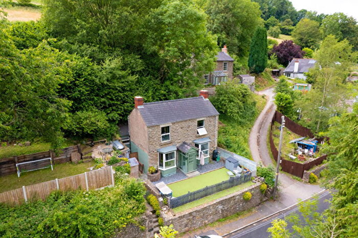 3 Bedroom Detached House For Sale In Lower Lydbrook, Lydbrook, GL17