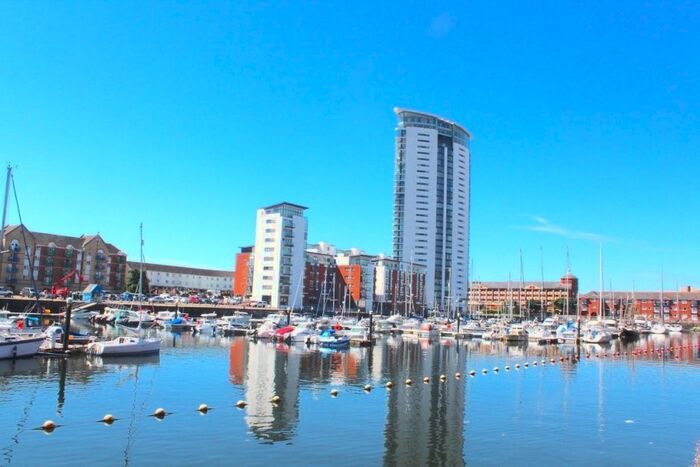 1 Bedroom Flat To Rent In Apartment, Meridian Tower, Trawler Road, Maritime Quarter, Swansea, SA1