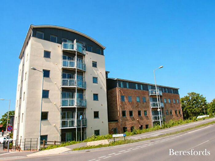 1 Bedroom Apartment To Rent In De Grey Road, CO4