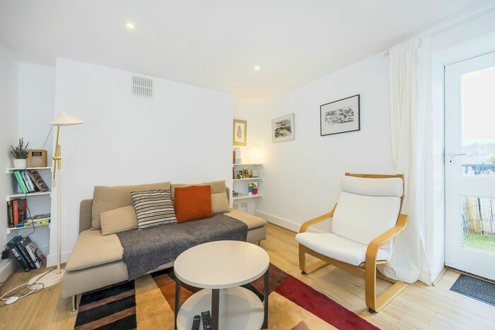 1 Bedroom Flat To Rent In Greenwich South Street, London, SE10