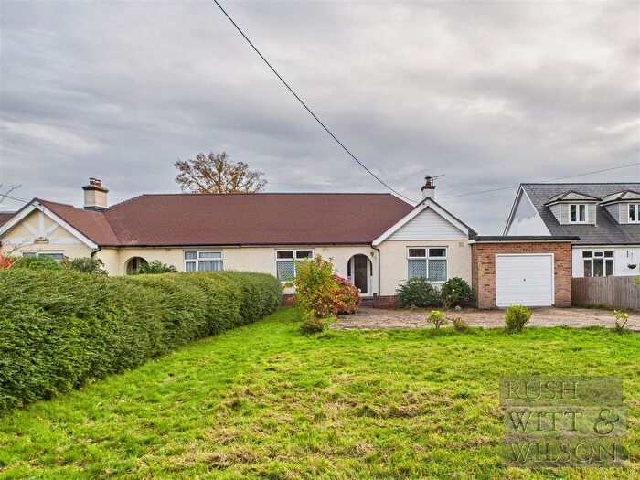 3 Bedroom Semi Detached Bungalow For Sale In North Trade Road, Battle, TN33