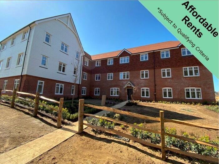 2 Bedroom Apartment To Rent In Heather Court, Edenbrook Village, GU51
