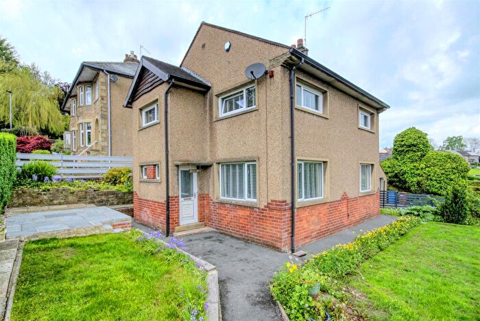 3 Bedroom Detached House To Rent In Dale Road, Carleton, BD23