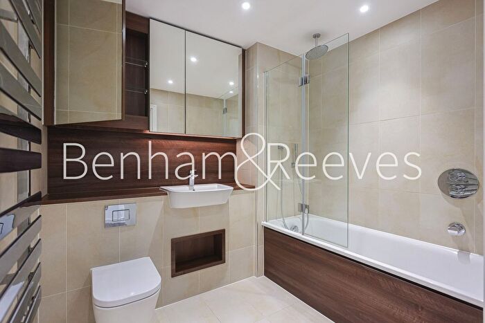 2 Bedroom Flat To Rent In Hebden Place, Nine Elms, SW8