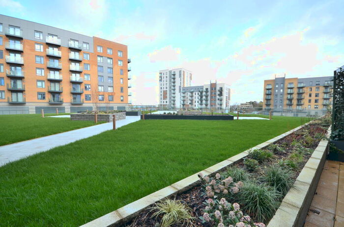 1 Bedroom Apartment To Rent In Maritime House, Ocean Drive, Gillingham, ME7