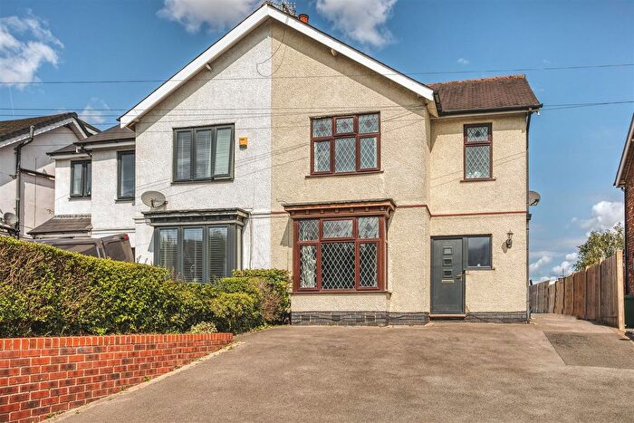 3 Bedroom Semi-Detached House For Sale In Uttoxeter Road, Mickleover, Derby, DE3