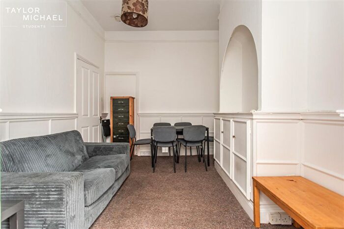 6 Bedroom Terraced House To Rent In Beaconsfield Road, Brighton, BN1