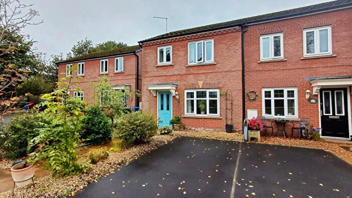 3 Bedroom End Of Terrace House For Sale In New Street, Eccleston, PR7