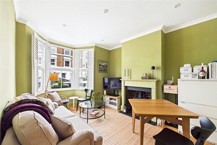 1 Bedroom Flat For Sale In Rymer Street, London, SE24
