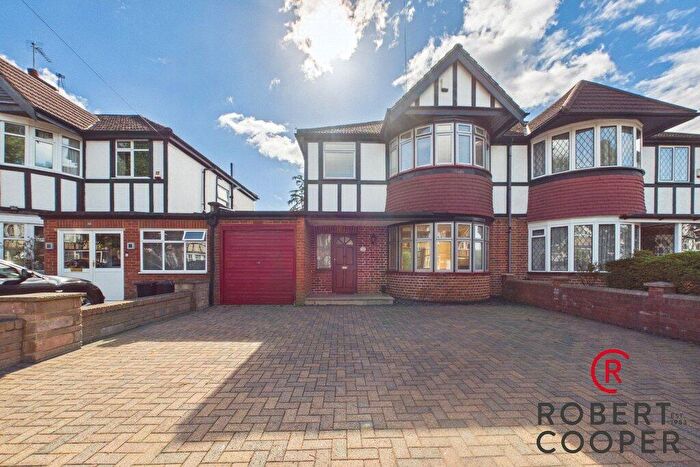 5 Bedroom Semi Detached House For Sale In Deane Croft Road, Pinner, HA5