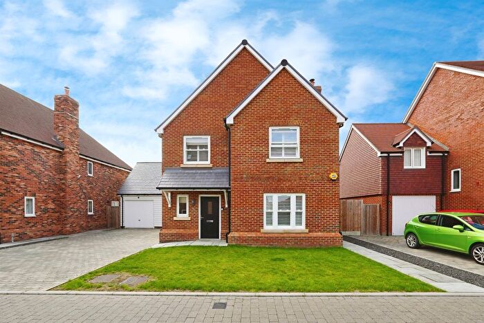 4 Bedroom Detached House For Sale In Bluebell Avenue, Littlebourne, Canterbury, CT3