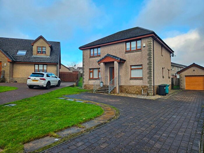 5 Bedroom Detached House To Rent In Strathearn Drive, Plains, North Lanarkshire, ML6