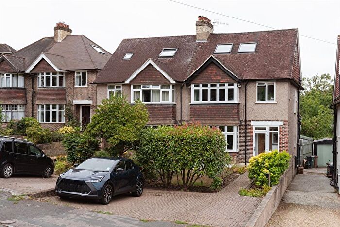 4 Bedroom Property To Rent In Redstone Park, Redhill, RH1