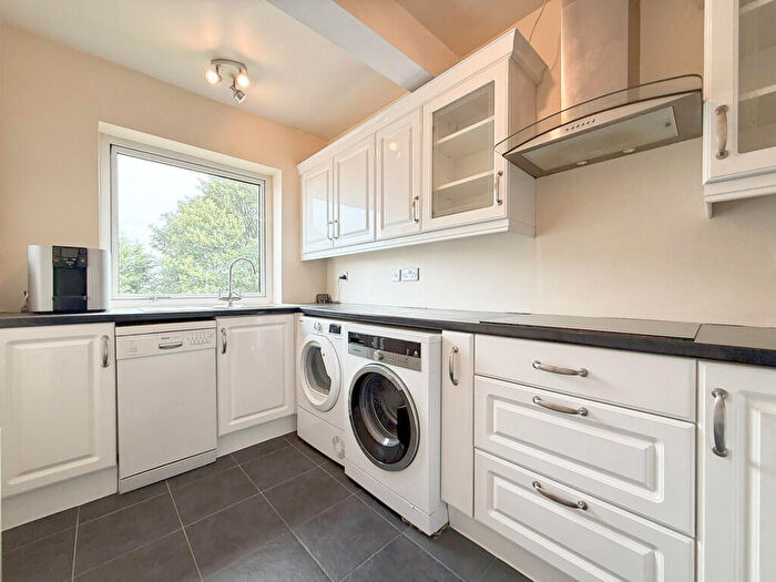 1 Bedroom Apartment For Sale In Clarence Road, Hinckley, Leicestershire, LE10