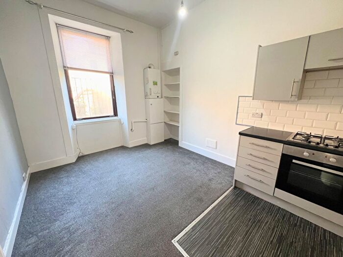 1 Bedroom Flat To Rent In Craigie Street, Glasgow, G42
